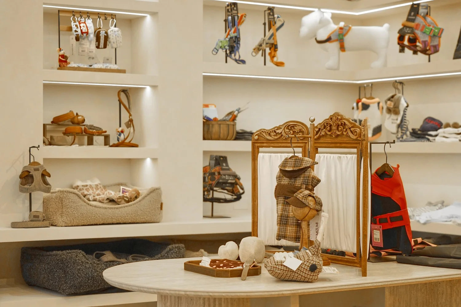 Innenraum der Petin Boutique in Mailand