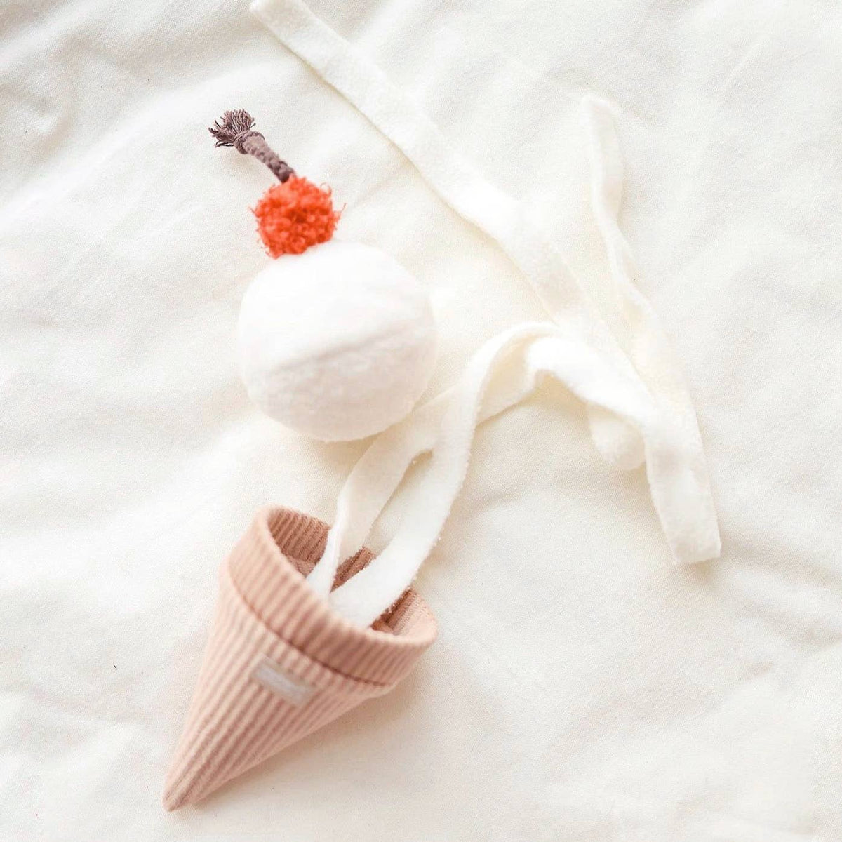 ICE CREAM POP enrichment game with toy ball