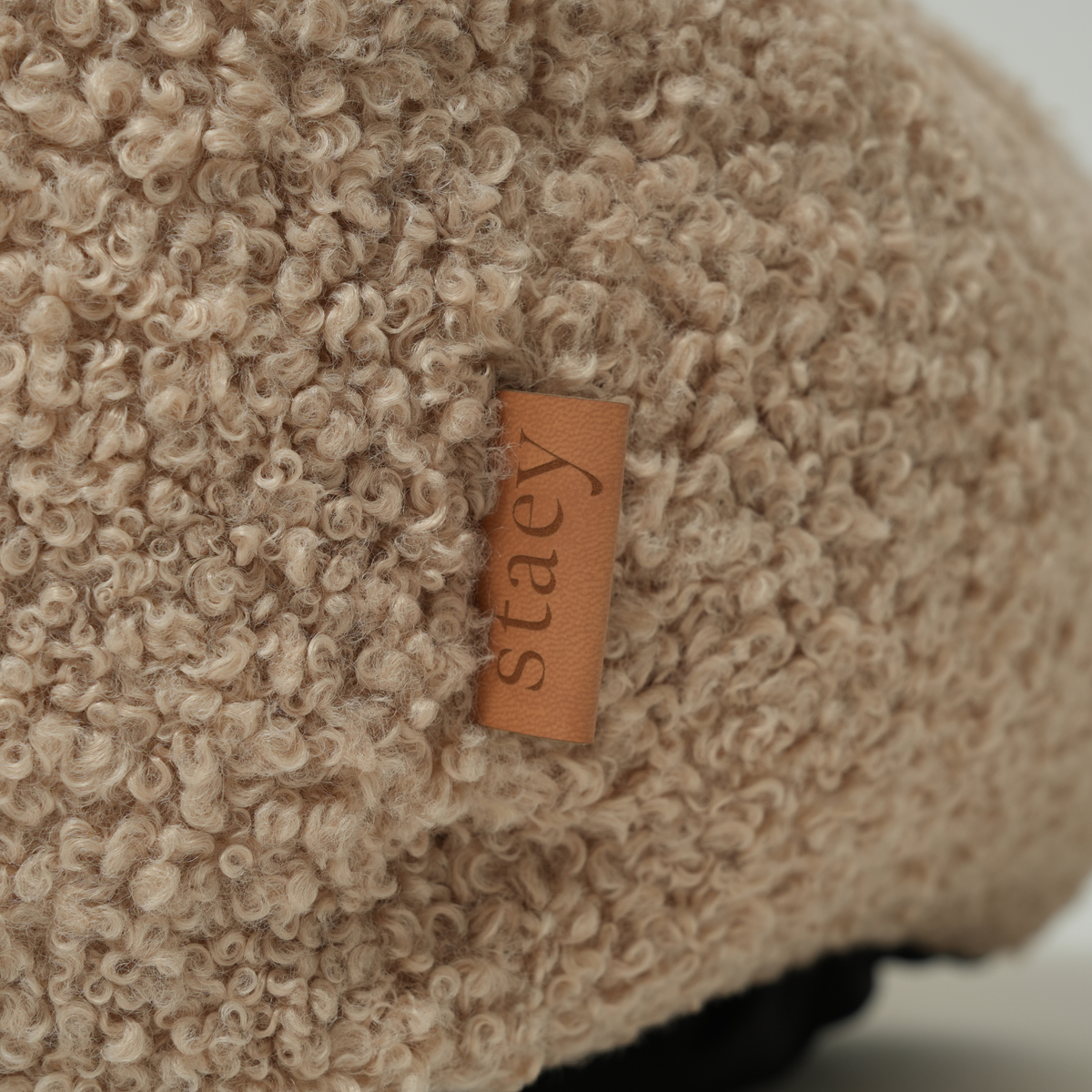 Tora dog bed | Sand bouclé fabric: Large