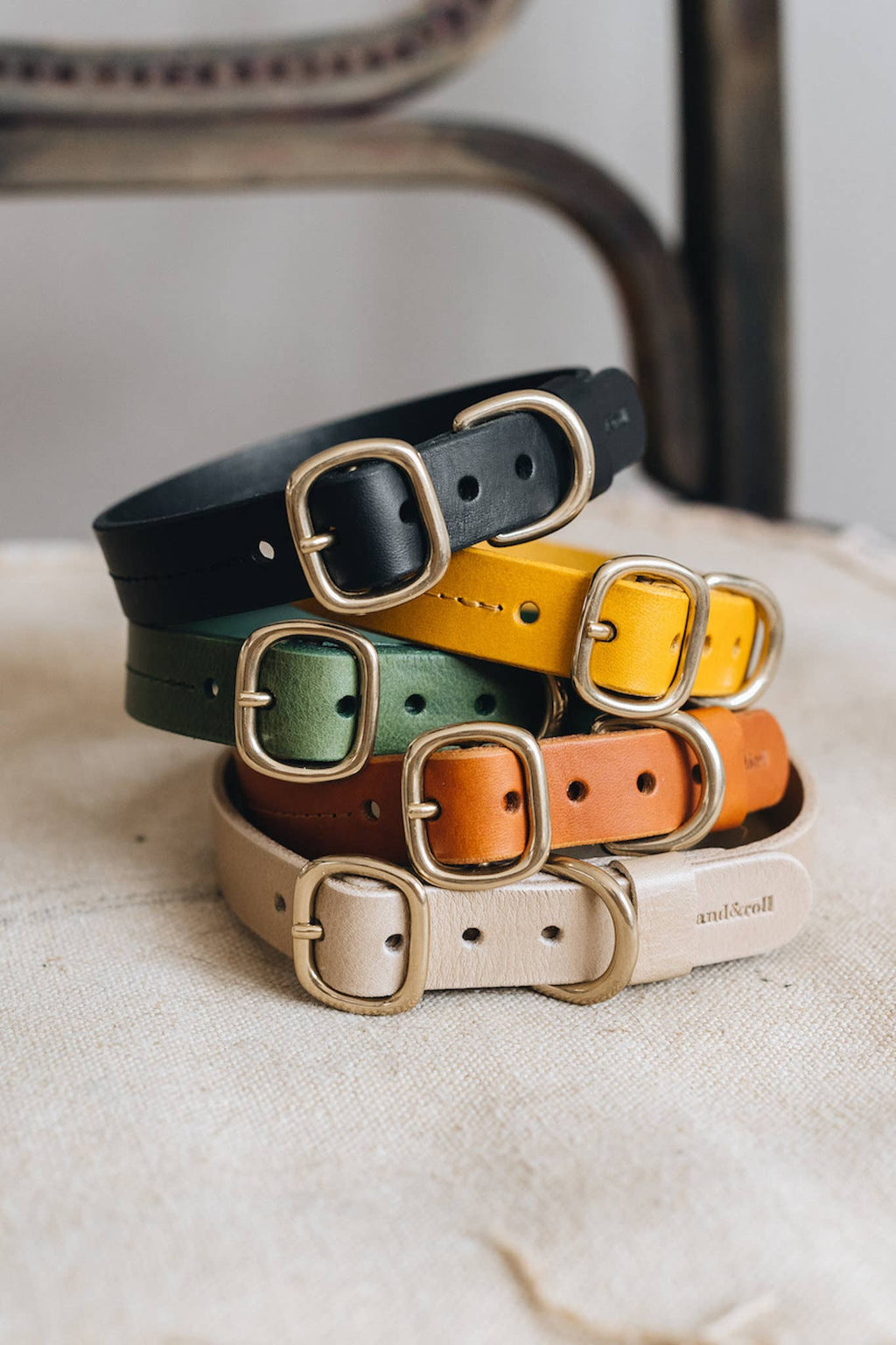 Fir Leather Dog Collar Brown, Size XS – BAND&ROLL